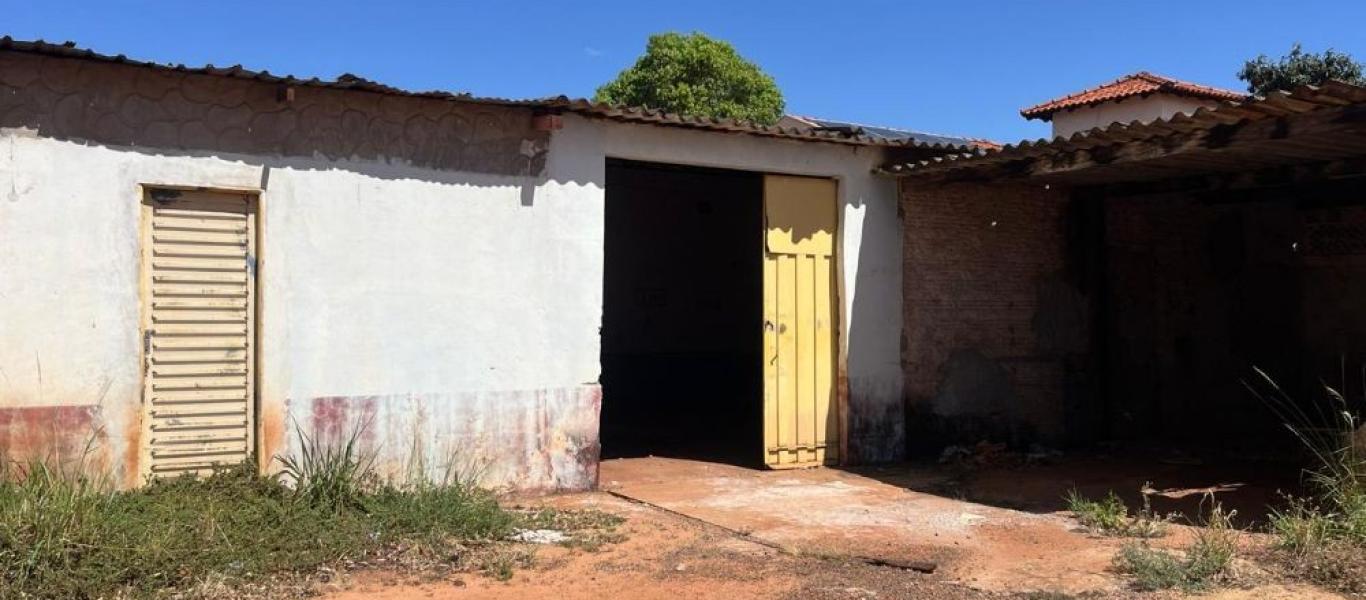 PONTO COMERCIAL NA Centro em Cruzália