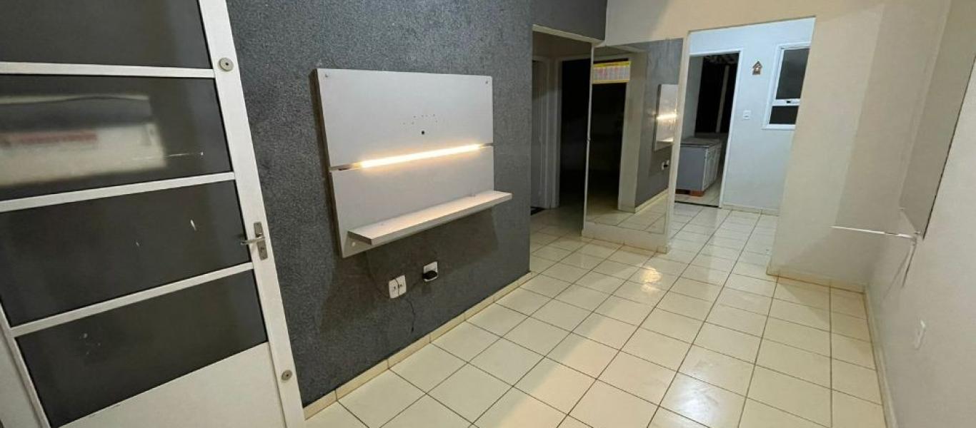 CASA NO Jardim Nossa Senhora de Fátima em Assis
