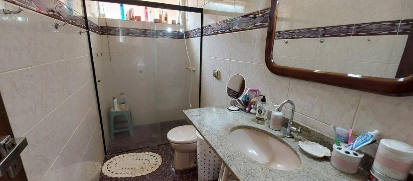 CASA NA Vila Ouro Verde em Assis