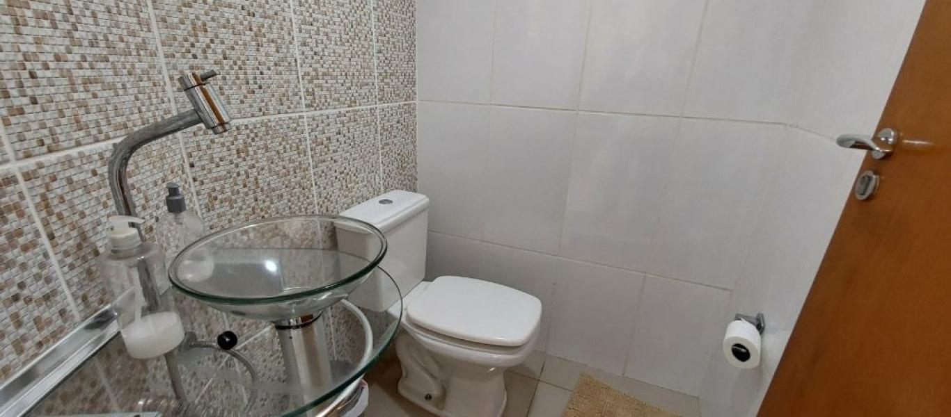 CASA NA Vila Ouro Verde em Assis