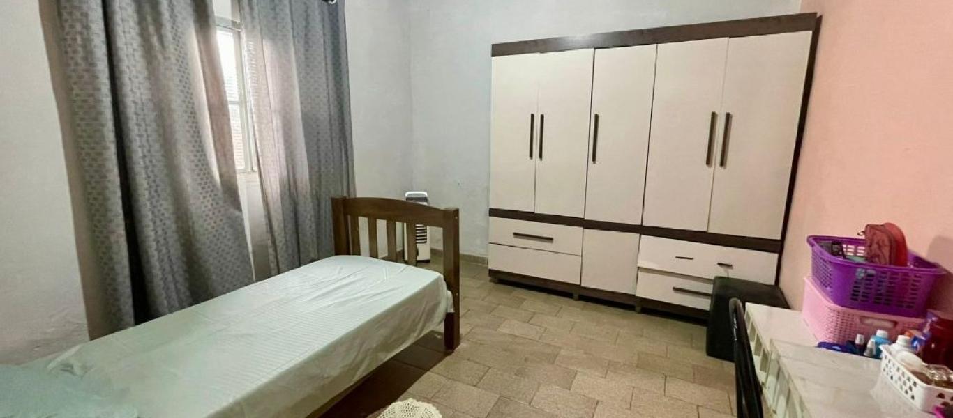 CASA NO Parque Universitário em Assis