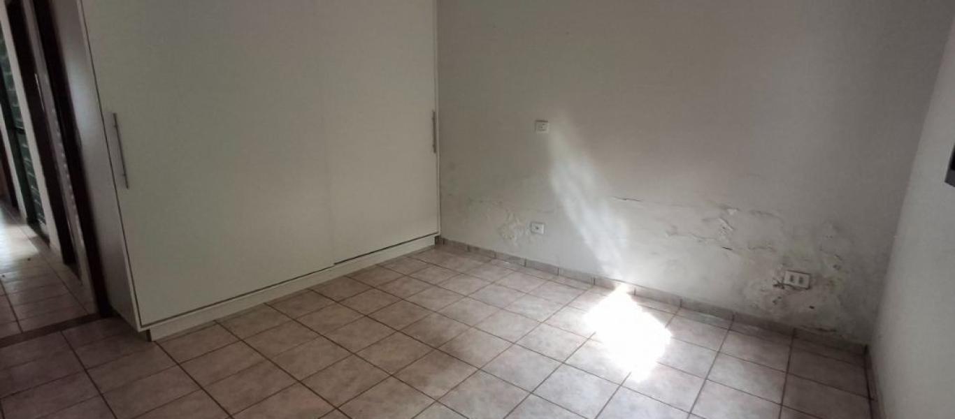 CASA NO Jardim Canadá em Assis