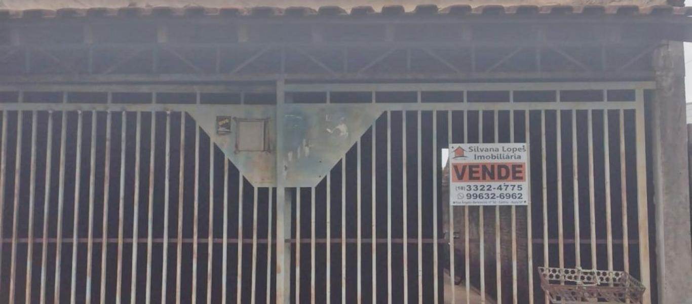 CASA NA Vila Progresso em Assis