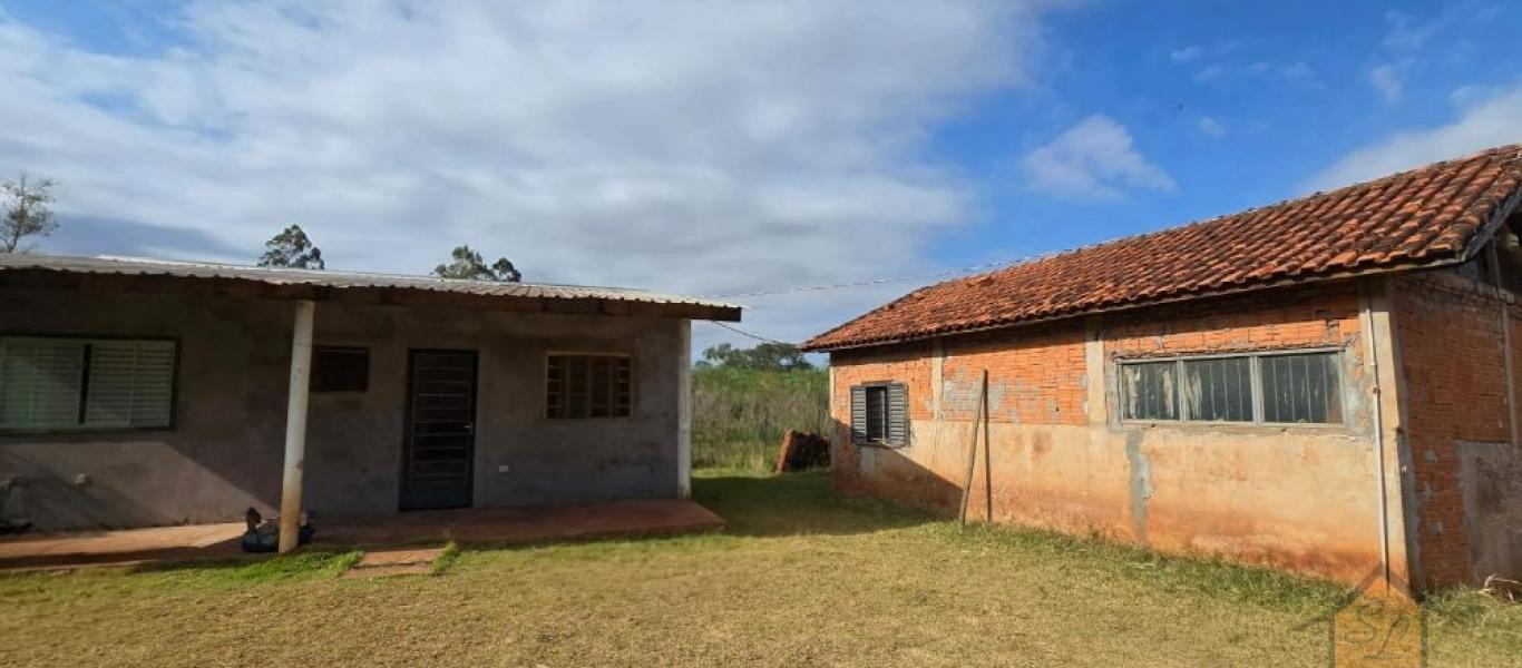 CHÁCARA NA ESTÂNCIA CANTO DOS PÁSSAROS em ASSIS