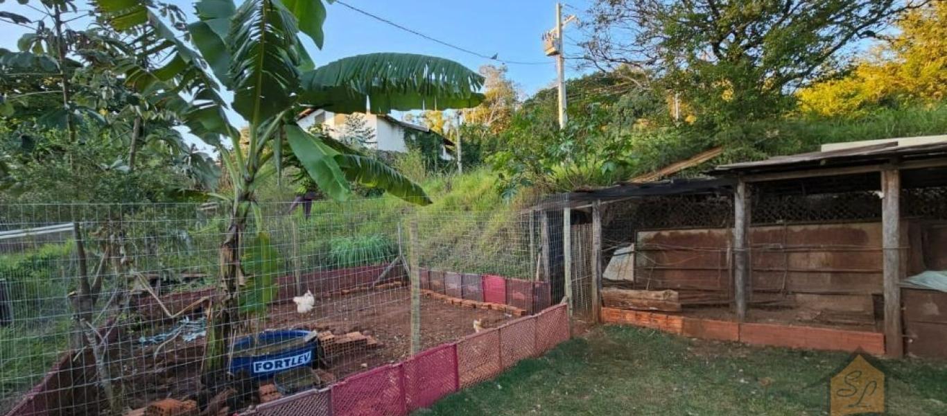 CHÁCARA NA ESTÂNCIA CANTO DOS PÁSSAROS em ASSIS