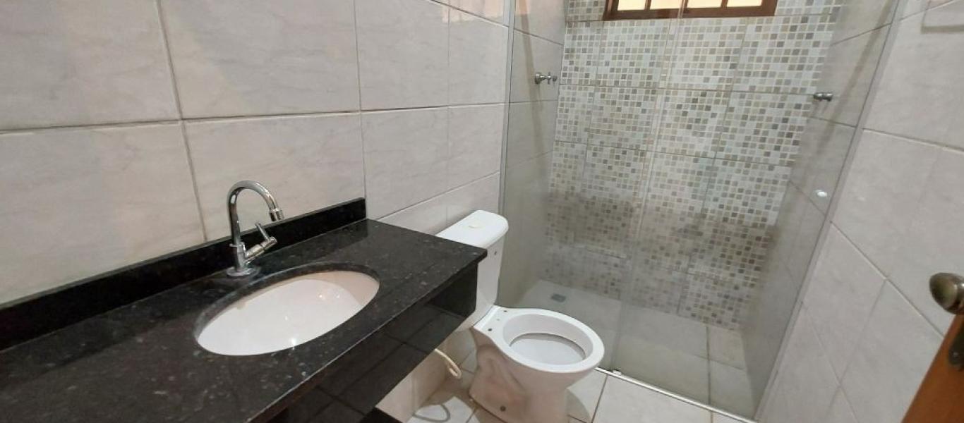 CASA NA Vila Tênis Clube em Assis