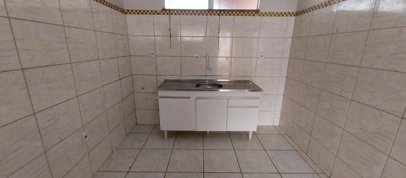 CASA NA Vila Tênis Clube em Assis