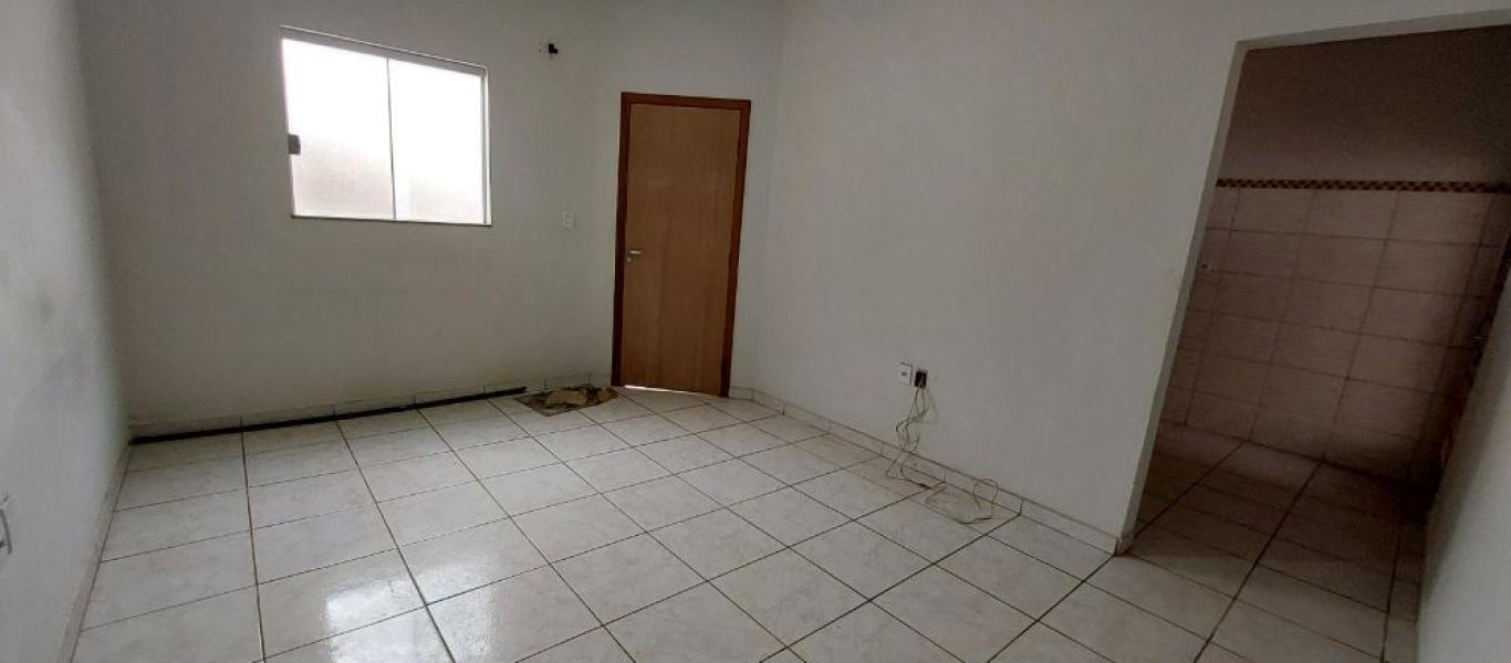 CASA NA Vila Tênis Clube em Assis