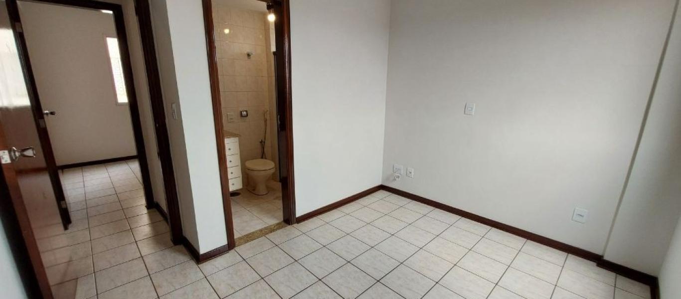 APARTAMENTO NA Centro em Assis