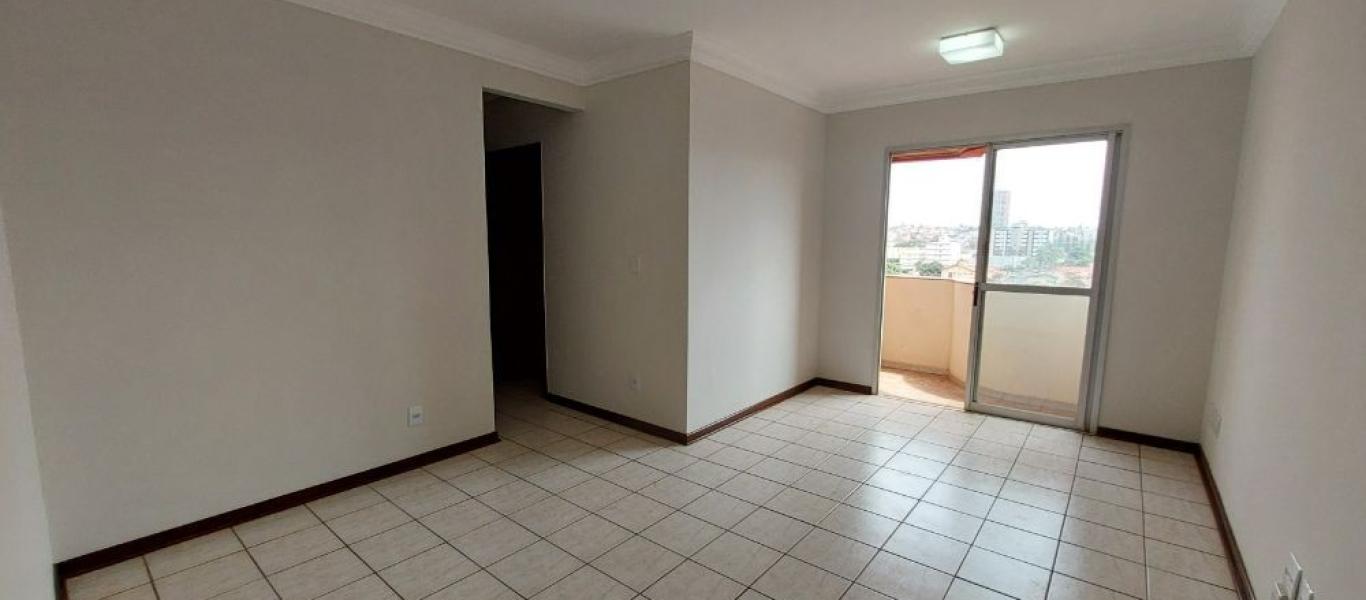 APARTAMENTO NA Centro em Assis