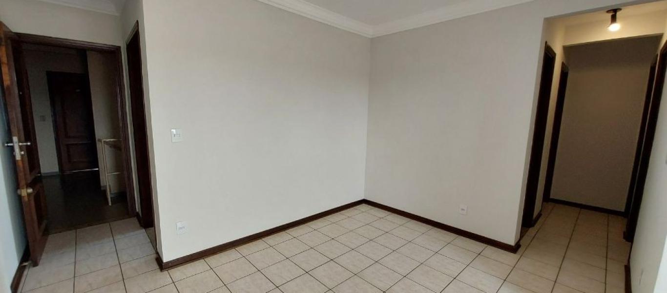 APARTAMENTO NA Centro em Assis