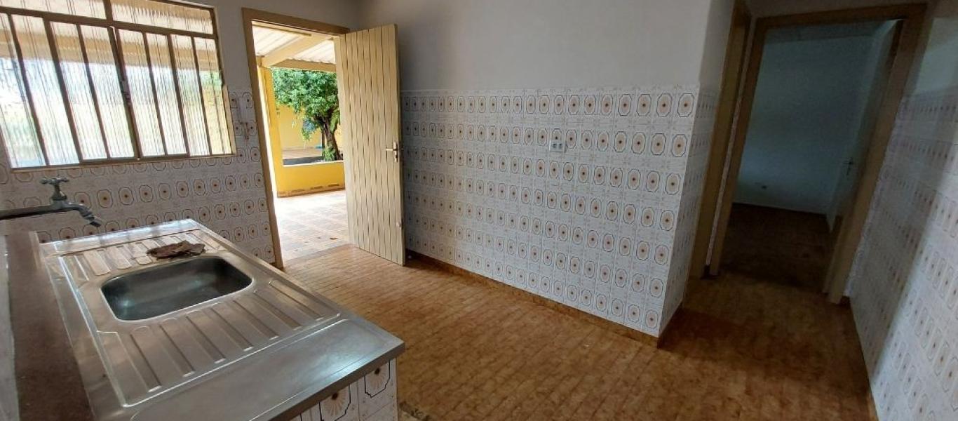 CASA NA Vila Adileta em Assis