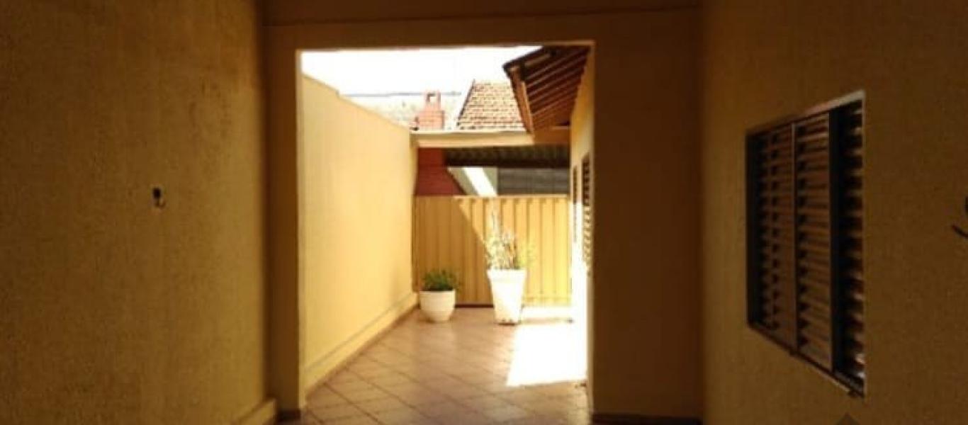 CASA NO Parque das Acácias em Assis