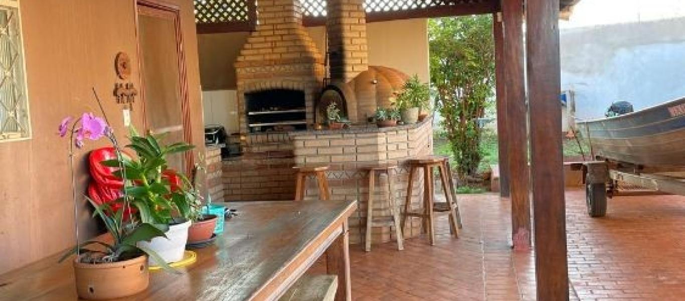 RANCHO NA CANTINHO DO LAZER em FLORÍNEA
