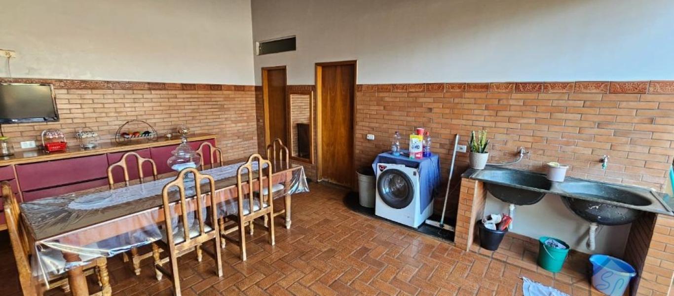CASA NA VILA DAS ÁRVORES em Tarumã