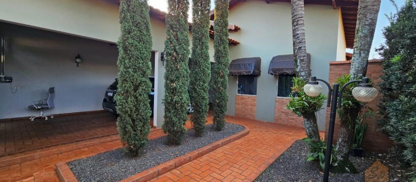 CASA NA VILA DAS ÁRVORES em Tarumã