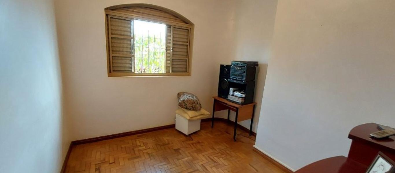 CASA NA Centro em Assis