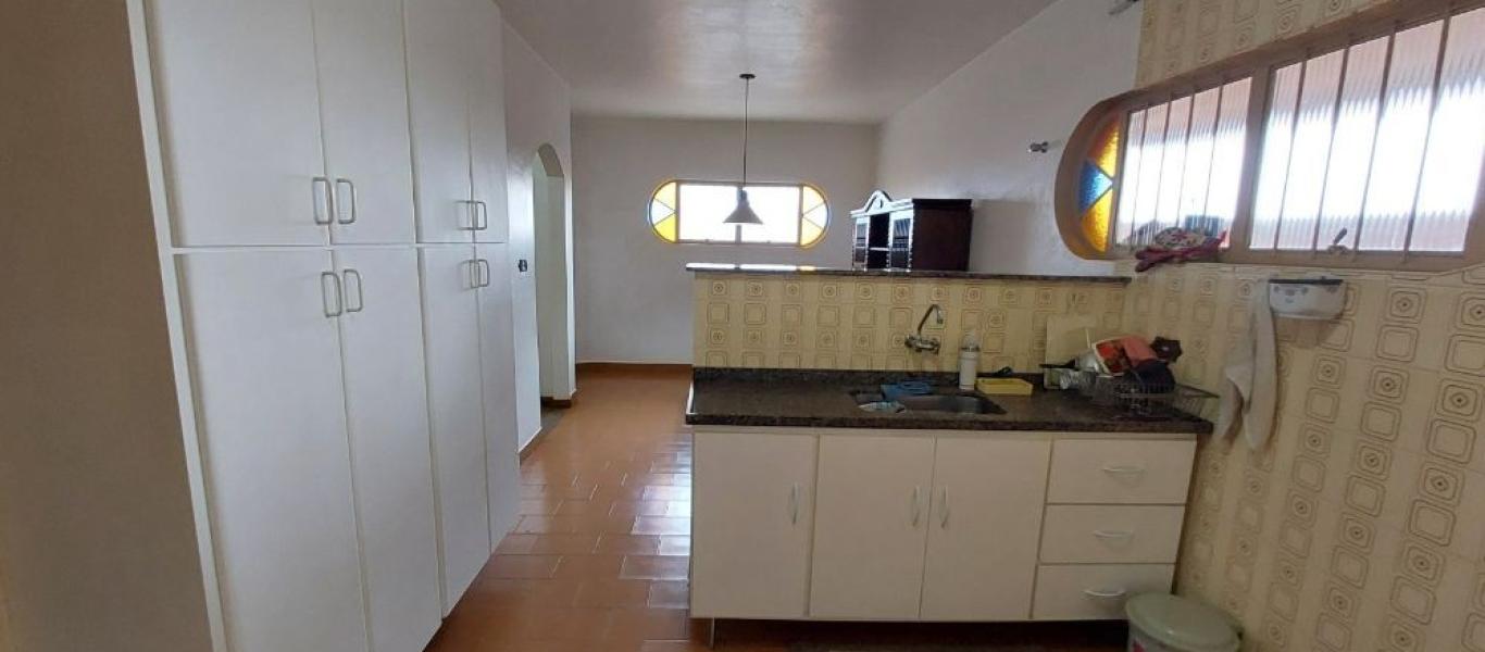 CASA NA Centro em Assis