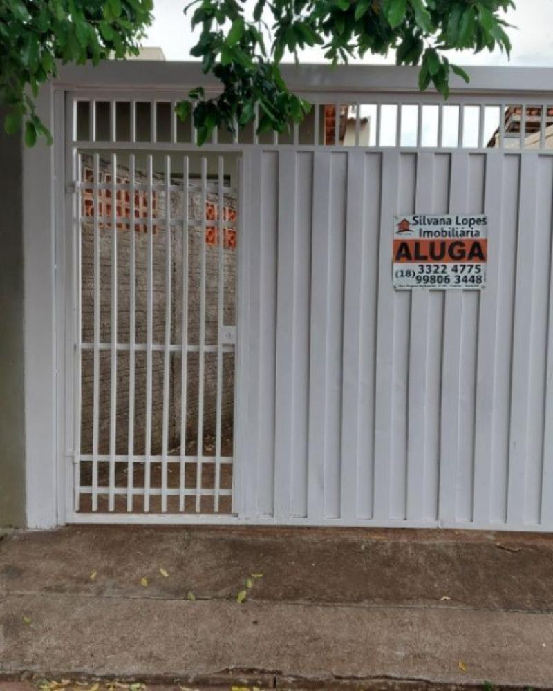CASA NA Conjunto Habitacional Irmã Catarina em Assis