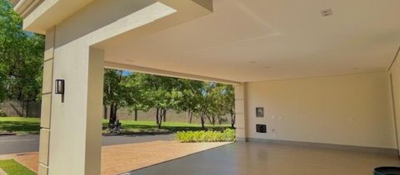 CASA NA Renascence Residencial em Assis