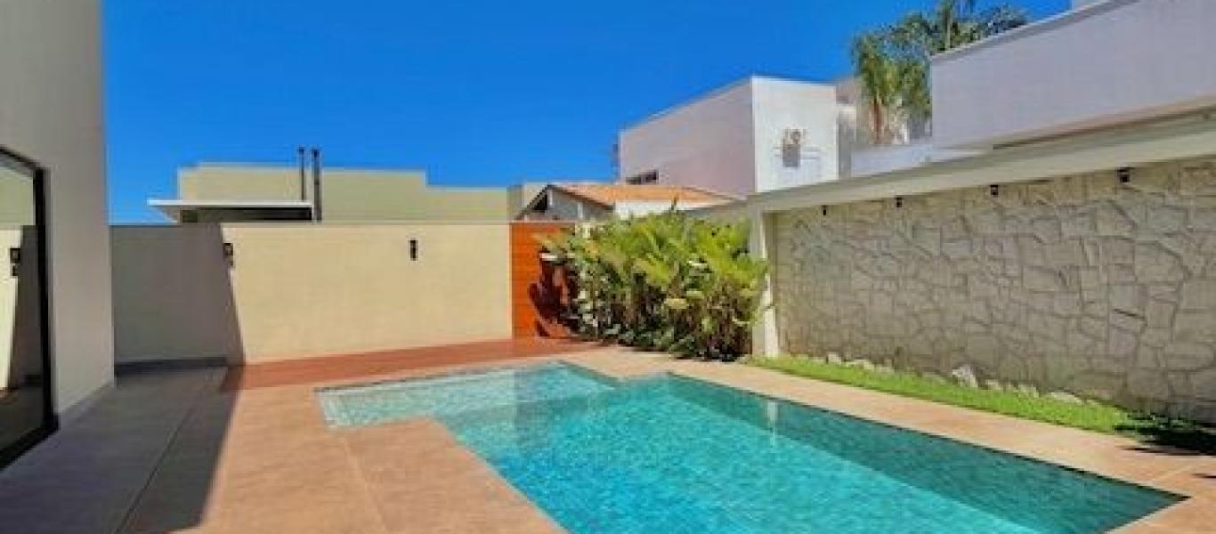 CASA NA Renascence Residencial em Assis