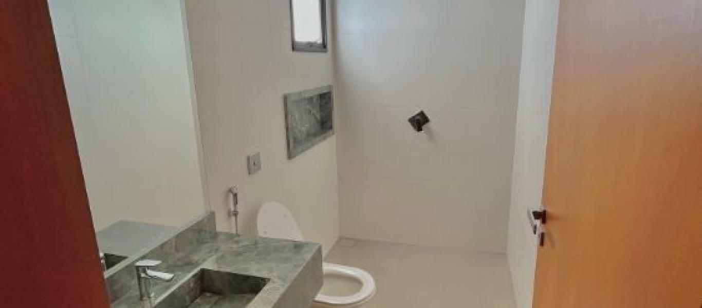 CASA NA Renascence Residencial em Assis