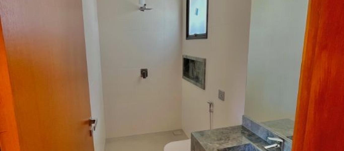 CASA NA Renascence Residencial em Assis