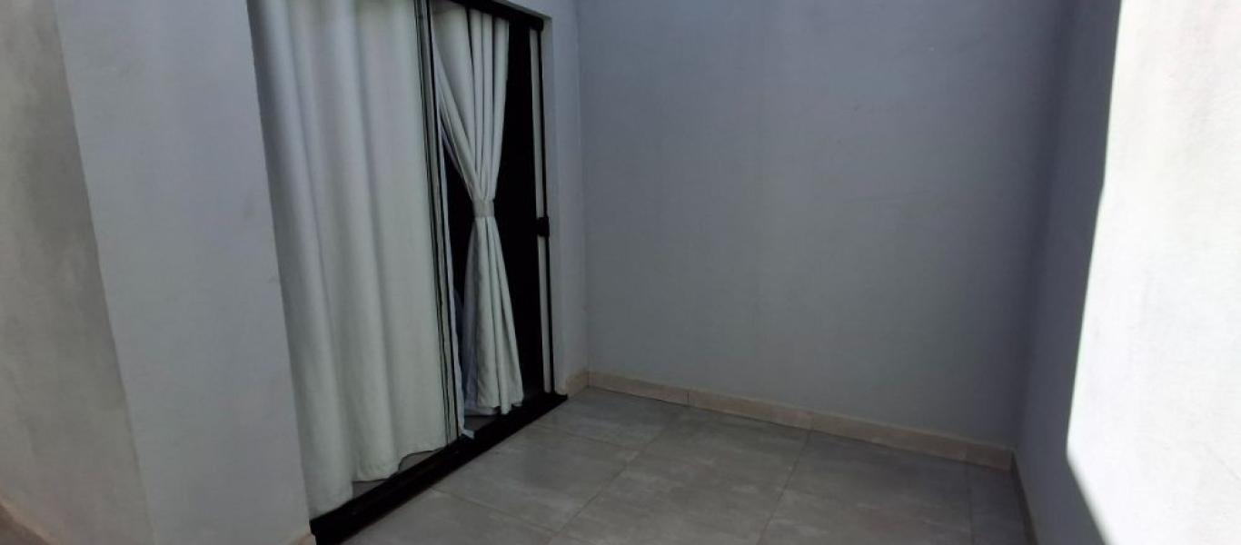 CASA NO Jardim Valência em Assis