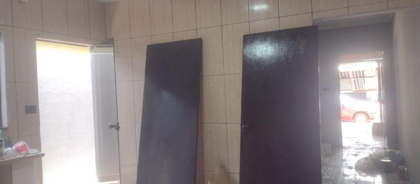 CASA NA Vila Brasil em Tarumã