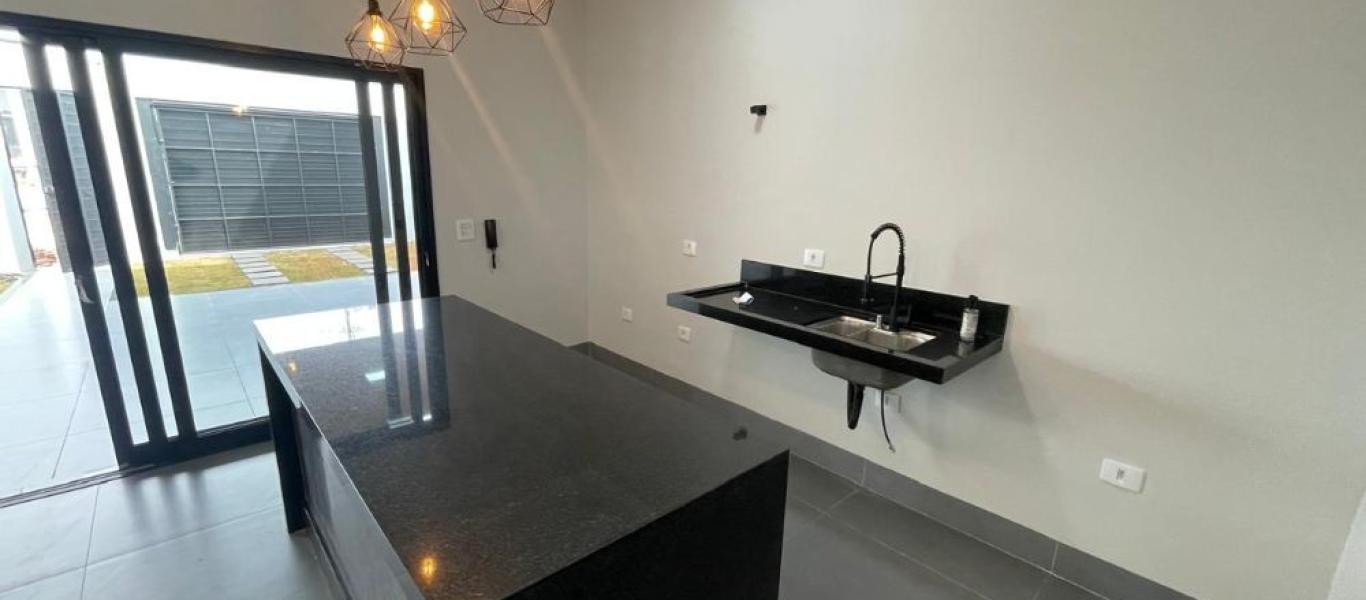 CASA NO Residencial Park Bambu II em Assis