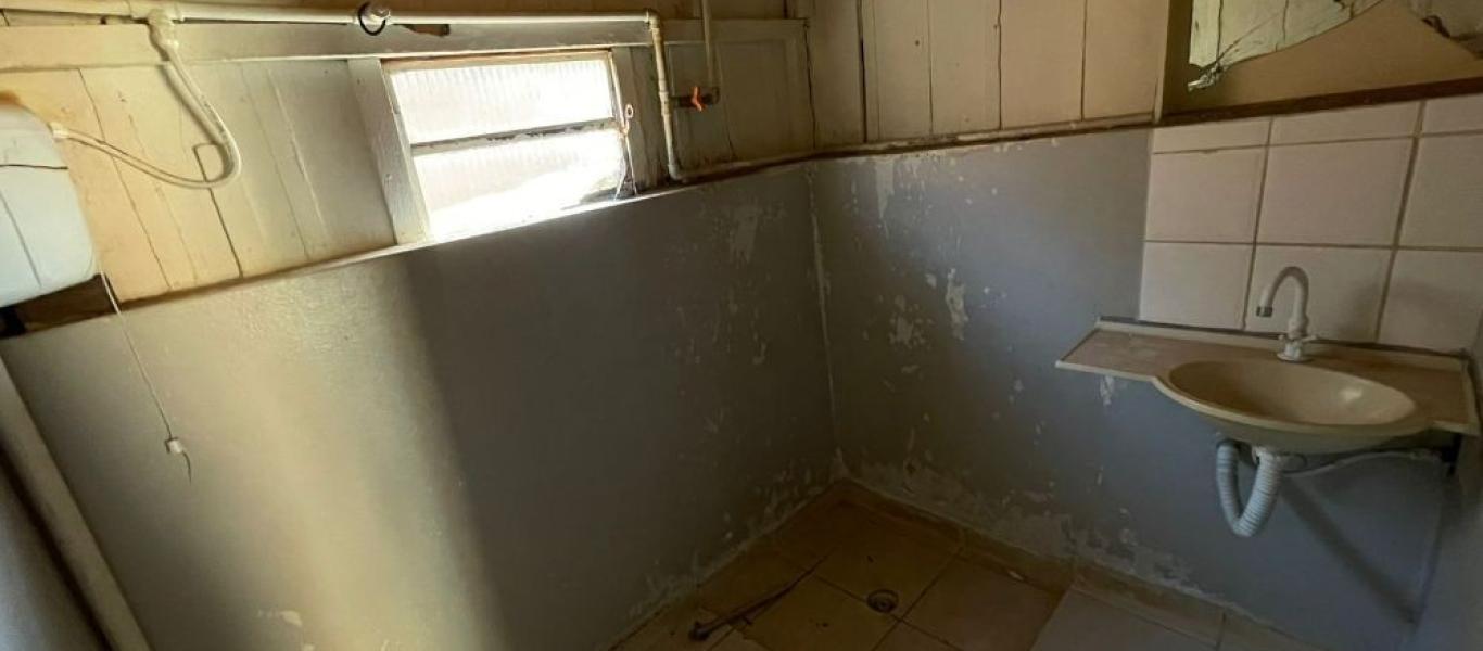 CASA NA VILA MARIALVES em Assis