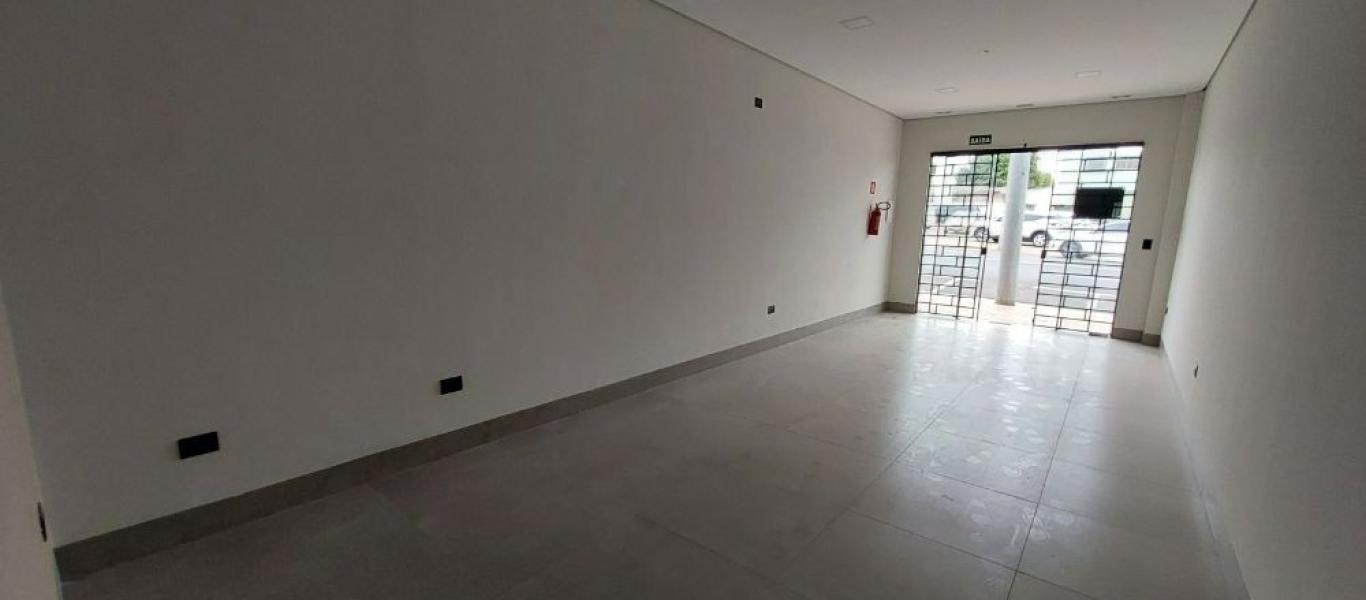 SALA COMERCIAL NA Vila Nova Santana em Assis