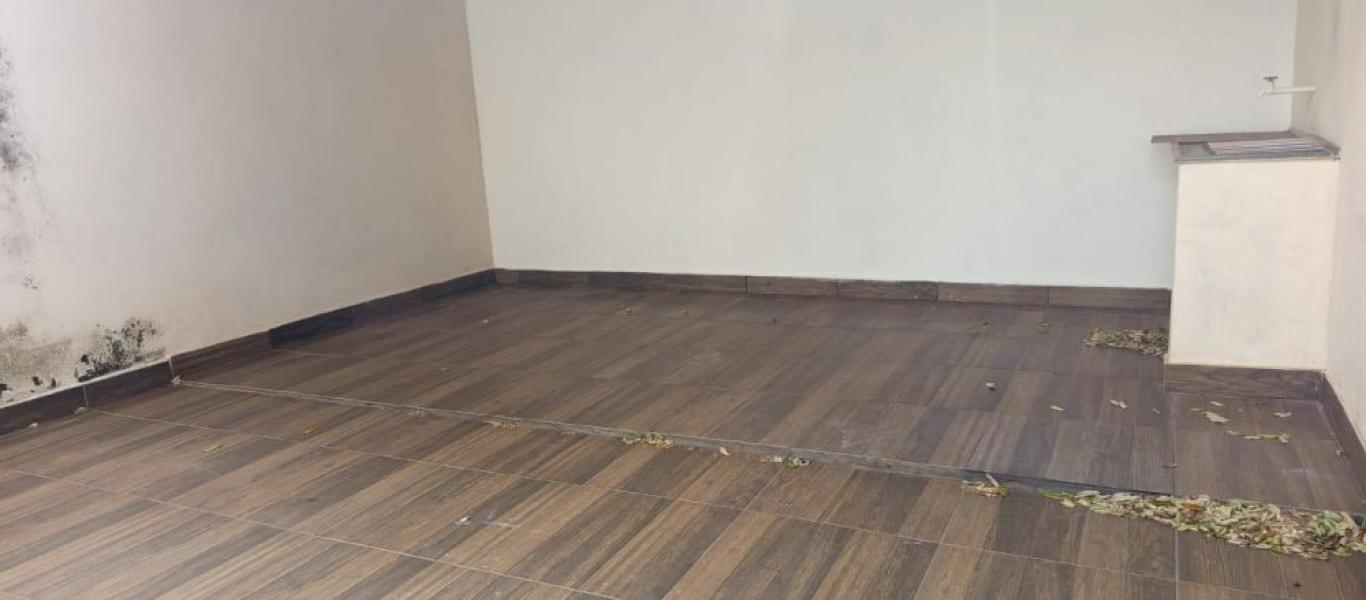 CASA NA Vila Progresso em Assis