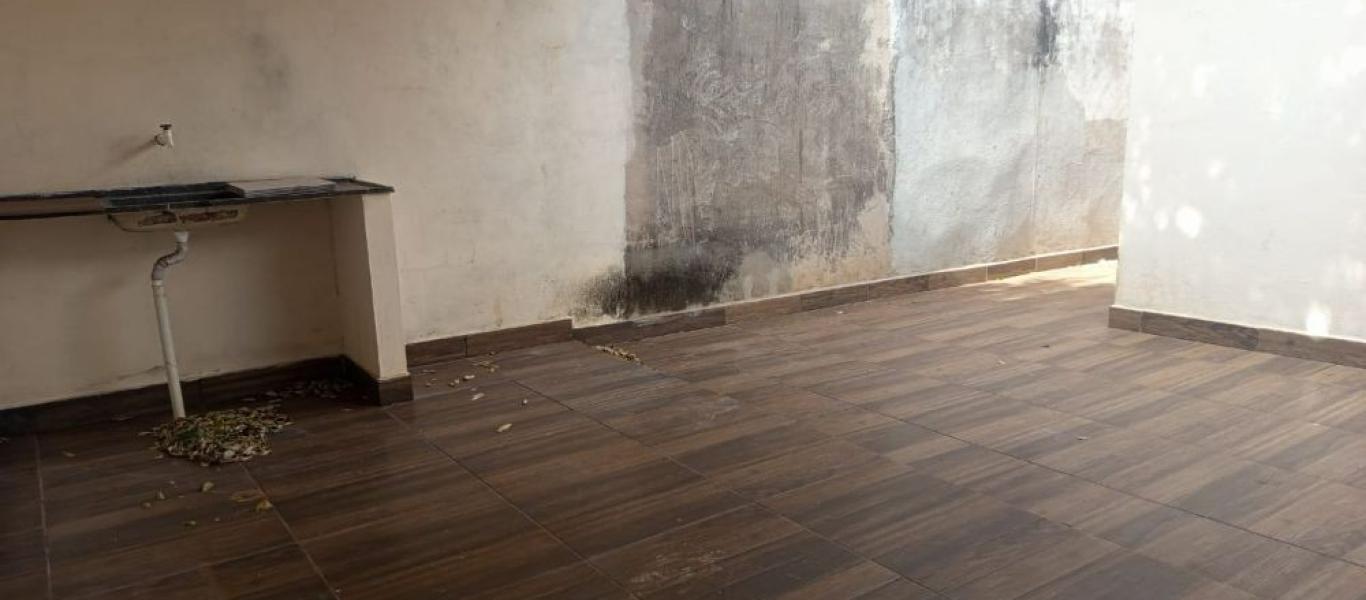 CASA NA Vila Progresso em Assis