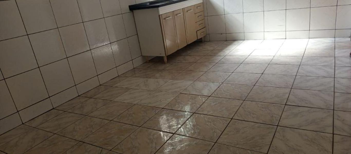 CASA NA Vila Progresso em Assis