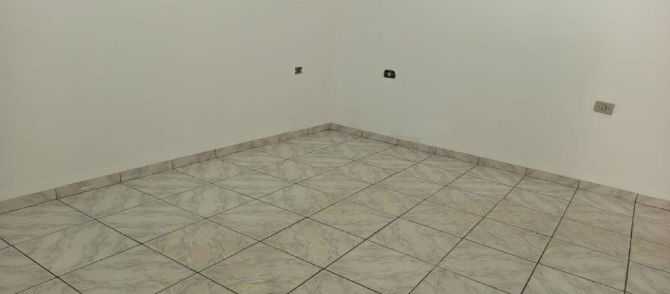 CASA NA Vila Progresso em Assis
