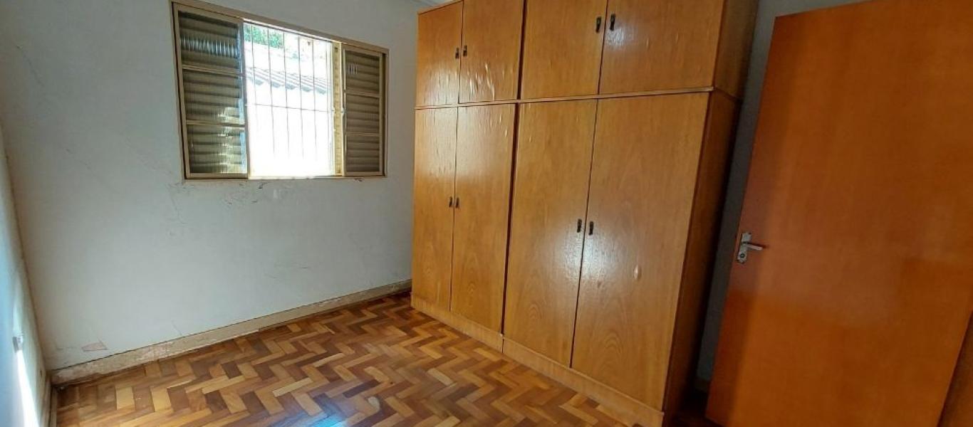 CASA NA Vila Santa Cecilia em Assis