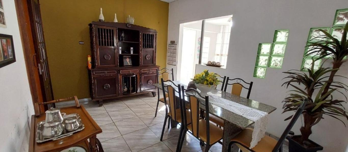 CASA NA Vila Santa Cecilia em Assis