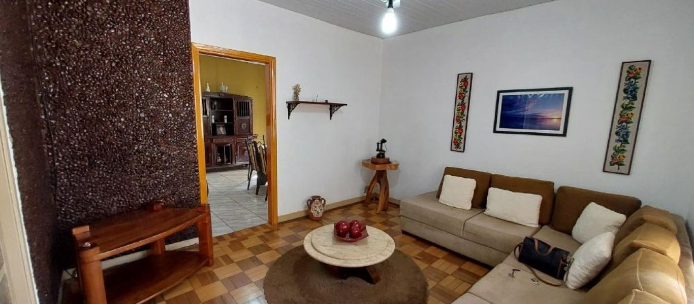 CASA NA Vila Santa Cecilia em Assis