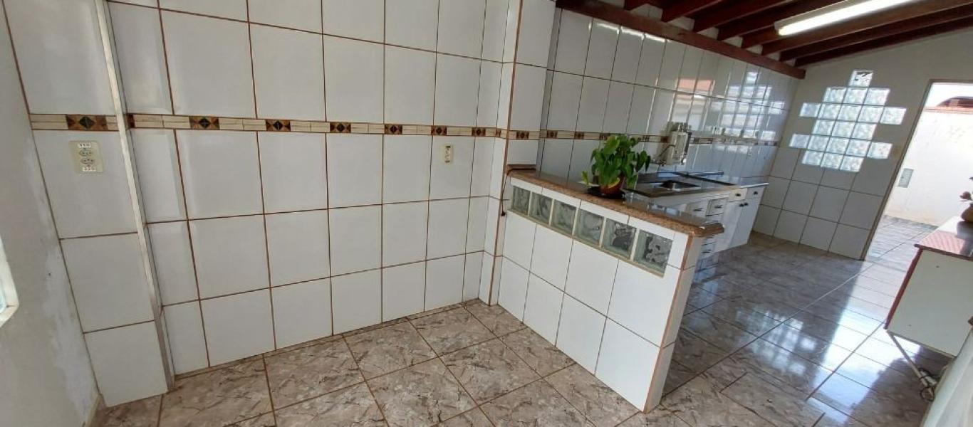 CASA NA Vila Santa Cecilia em Assis