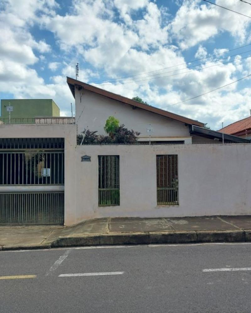 CASA NA Vila Santa Cecilia em Assis