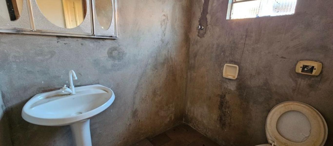 CASA NA Vila Fiuza em Assis