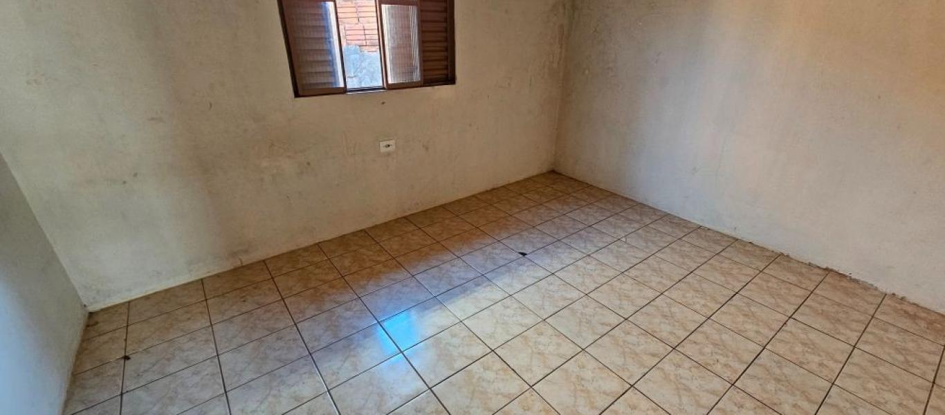 CASA NA Vila Fiuza em Assis