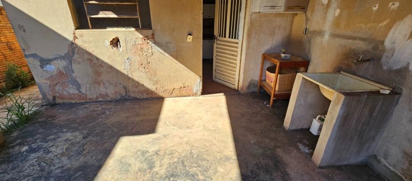 CASA NA Vila Fiuza em Assis