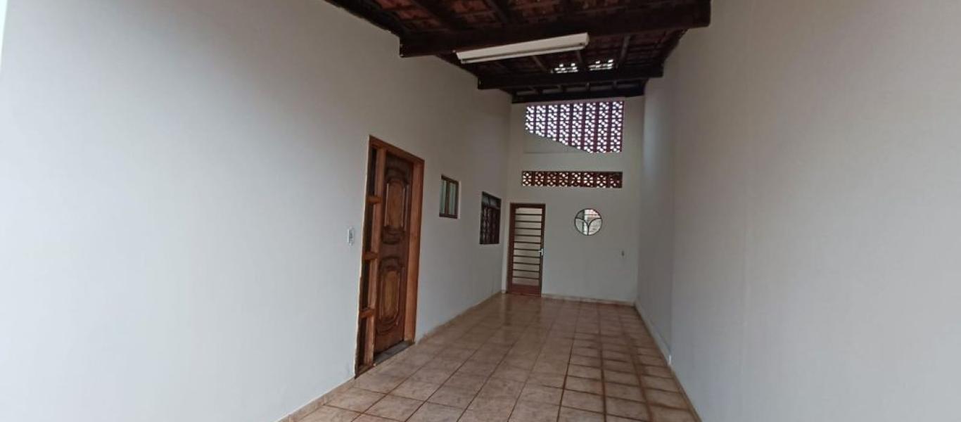CASA NA Vila Fiuza em Assis