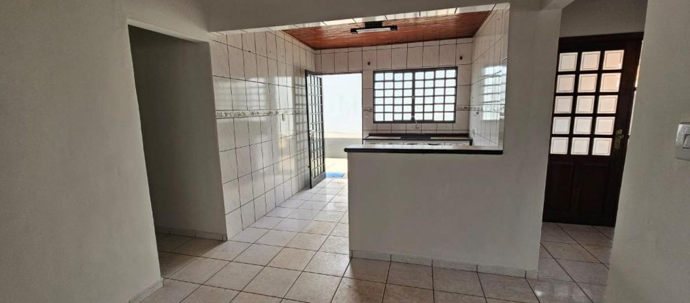 CASA NA Cohab da Rodoviária  em Assis