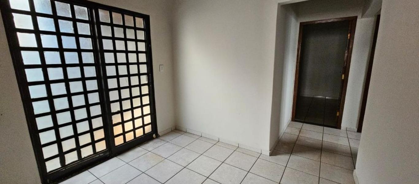 CASA NA Cohab da Rodoviária  em Assis