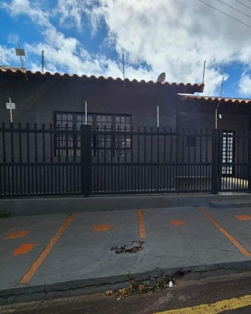 CASA NA Cohab da Rodoviária  em Assis