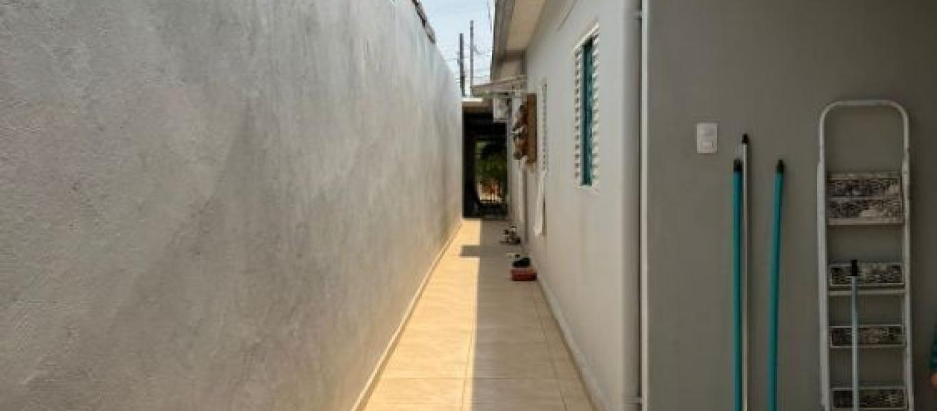 CASA NO JARDIM 3 AMERICAS 1 em Assis