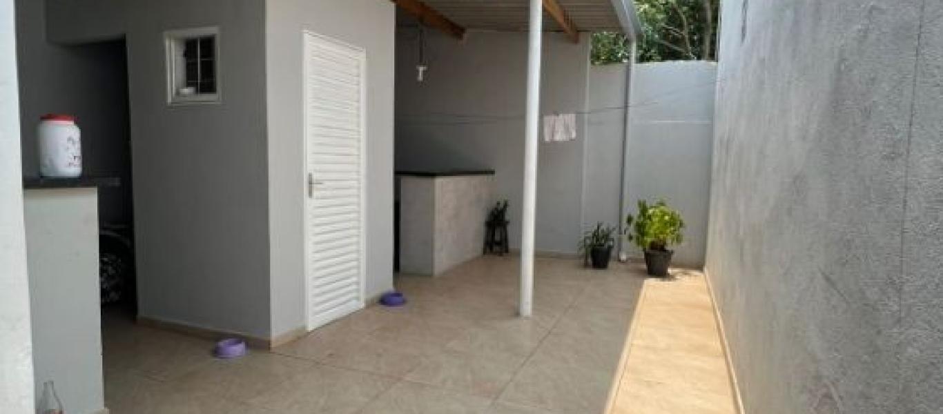 CASA NO JARDIM 3 AMERICAS 1 em Assis